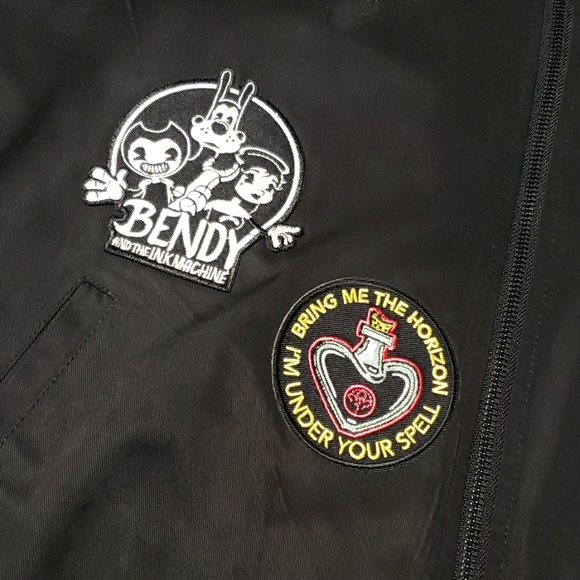 BERNARDO Bomber Jacket with Patches Unisex - Picture 3 of 13